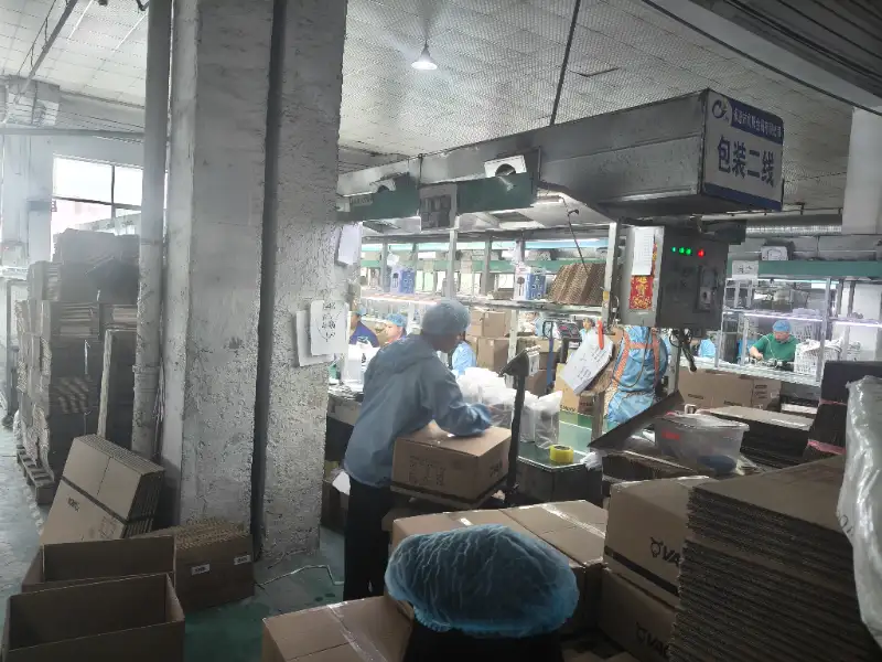 Jianyang stainless steel sports bottle packaging and shipment preparation
